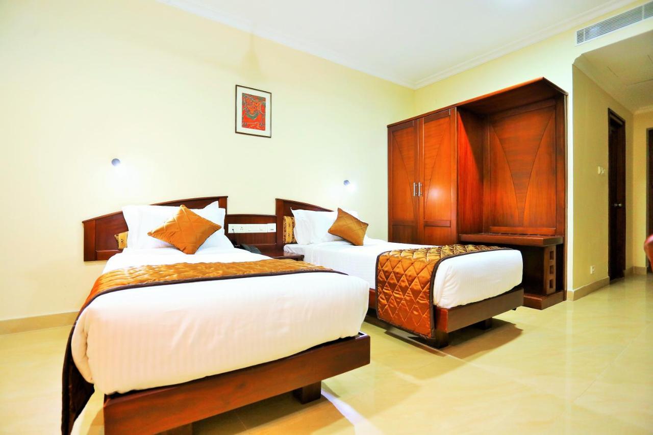 Hotel White City North Paravur Zewnętrze zdjęcie